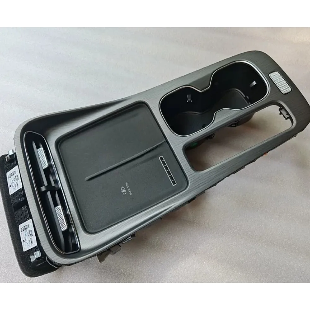 Genuine Wireless Charging Panel Auxiliary Instrument Upper Cover Cup Holder for Chery Fulwin T8 Tiggo8 Plus 2025