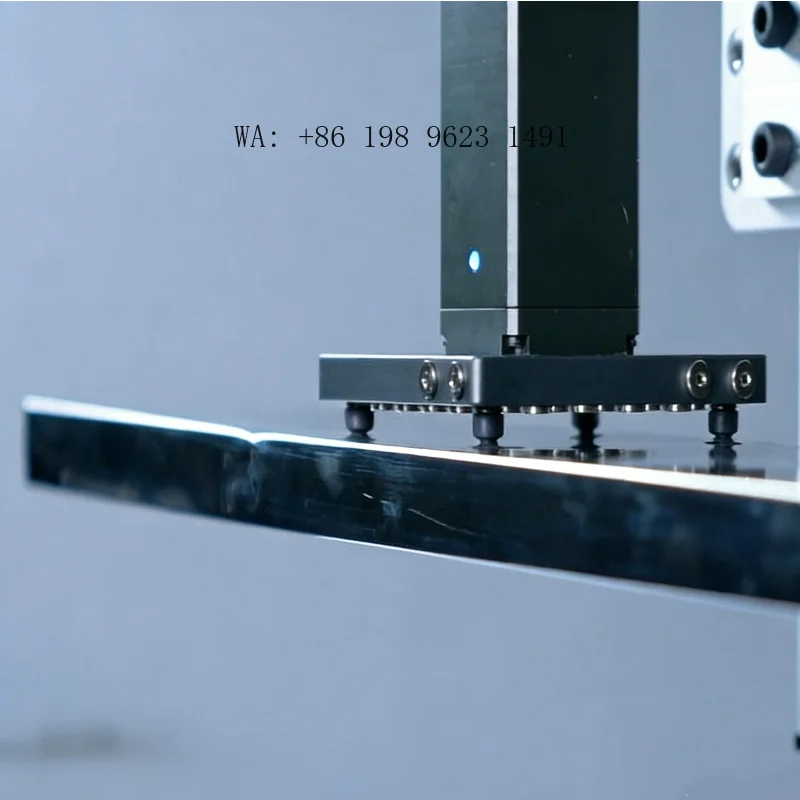 Collaborative Robot Arm With Gripper Smart Integrated Solution for High Efficiency Industrial Pick and Place Automation