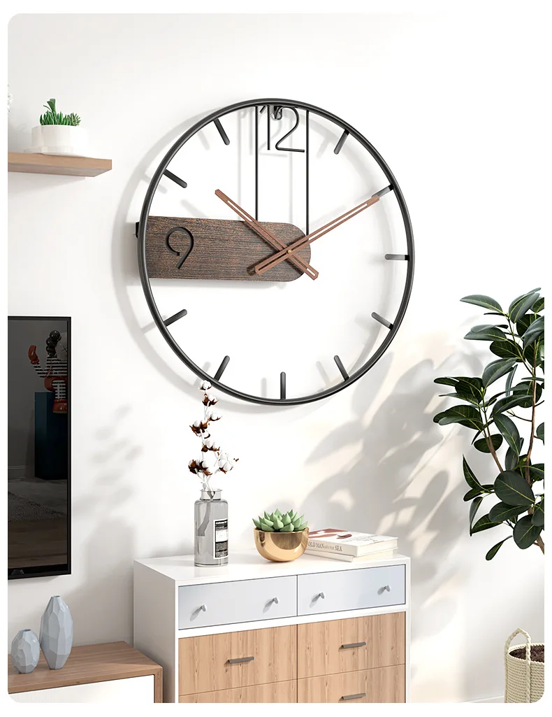 Wrought Iron Wall Clock for Home, Simple and Creative, Silent Clock for Living Room and Bedroom, Hot Selling