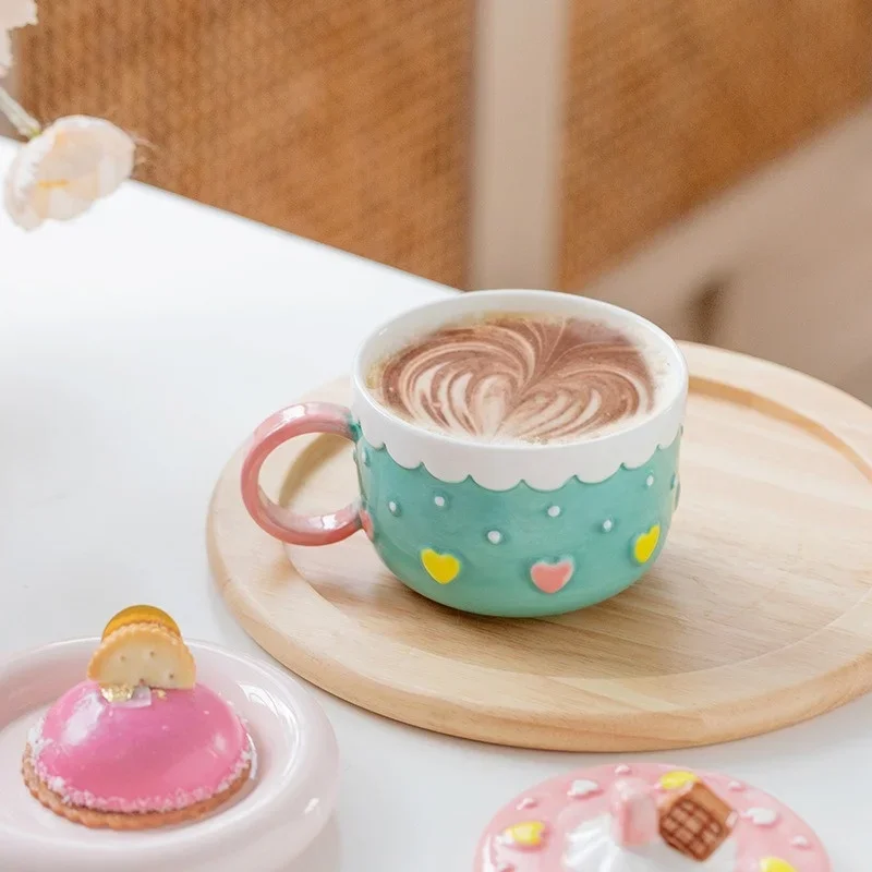 430ml Ceramic Coffee Mug Creative Cute Cake Embossed Pattern Water Cup Large Capacity with Cover Home Office Juice Mugs Gift