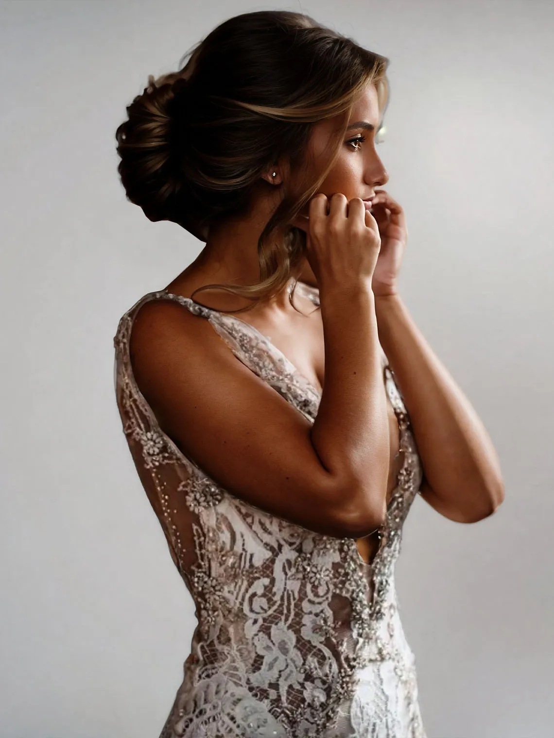 Seksowna Nowoczesna Suknia Ślubna Syrena Dekolt V Bez Rękawów Koronkowe Aplikacje Plażowa Zaręczyny Recepcja Suknia Ślubna 2025 Darmowe Personalizacje