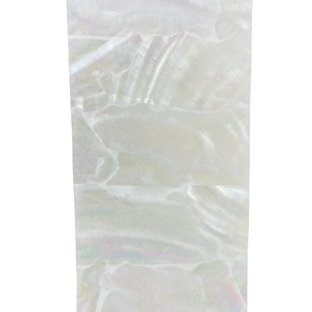 

Size: 14x7CM White freshwater soft shell paper, bendable with adhesive backing, natural shell sheet veneer