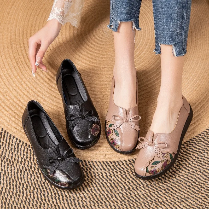 

Plus Size 42 Brand Mom Soft Leather Moccasins Retro Bowknot Ballet Flats Woman Round Toe Non-slip vintage Flower loafers