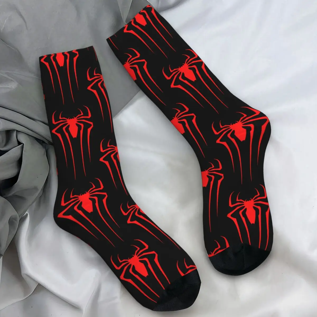 Cartoon Red Spider Socks Manga Simple Novelty Stockings Autumn Anti Bacterial Unisex Men Socks Soft Custom Running Sports Socks