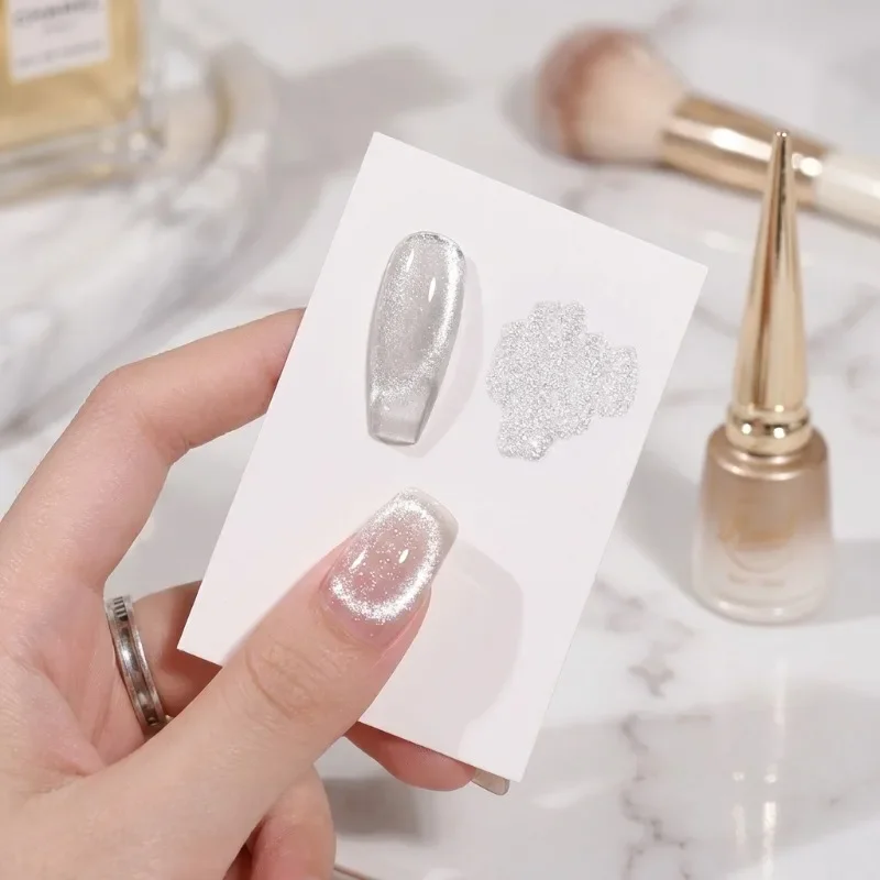 Shiny Crystal Cat Eye Gel Polish, Sparkling Glitter Bulb Effect, Long Lasting Versatile Nail Art Gel for Salon & Home Use
