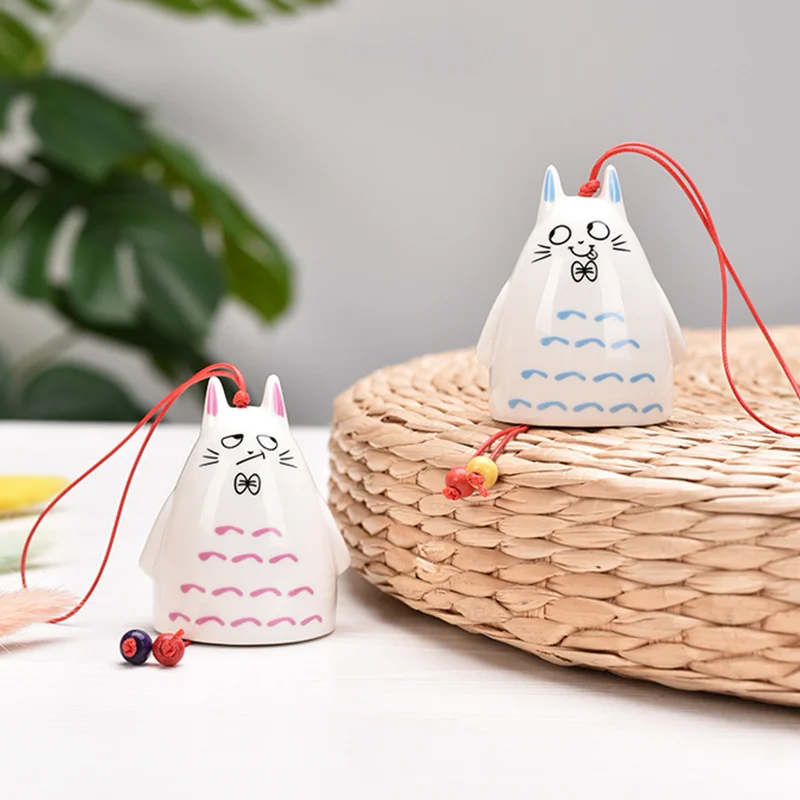 Japanese Style Cute Chinchilla Ceramic Wind Chimes Funy Lucky Cat Couple Figurine Hanging Ornament Home Garden Pendant Decor