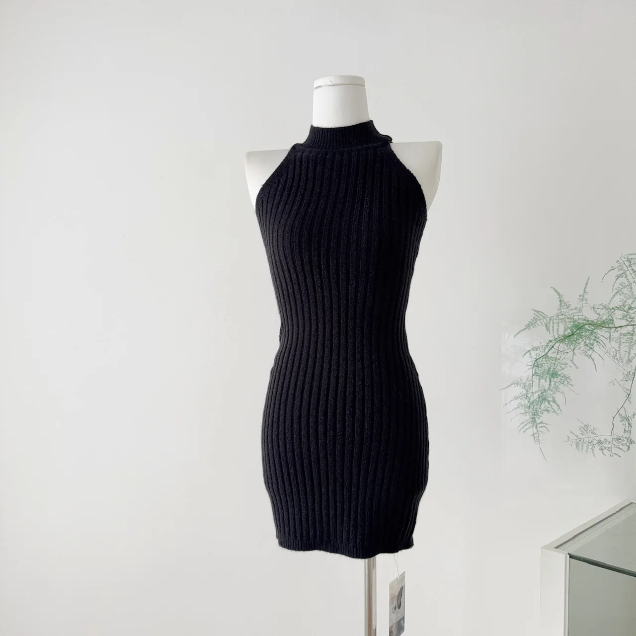 Jurken Sexy Strepen Draad Breien Slanke Bodycon Jurk Vrouwen Mouwloze Zwarte Skinny Mini Jurk Elegante Club Party Vestidos