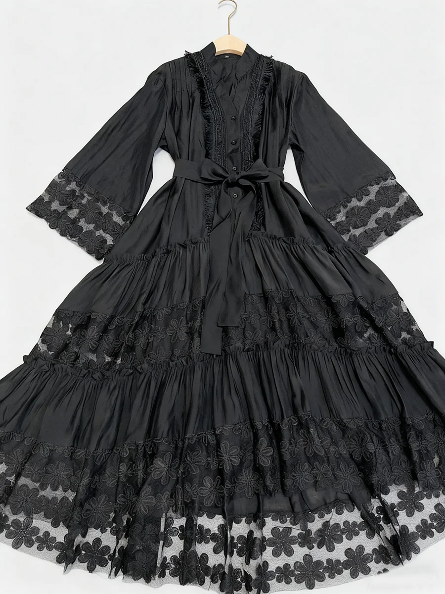 TWOTWINSTYLE Hit couleur pure épissé Appliques robes élégantes pour les femmes col en V demi manches Patchwork champignon plis robe femme