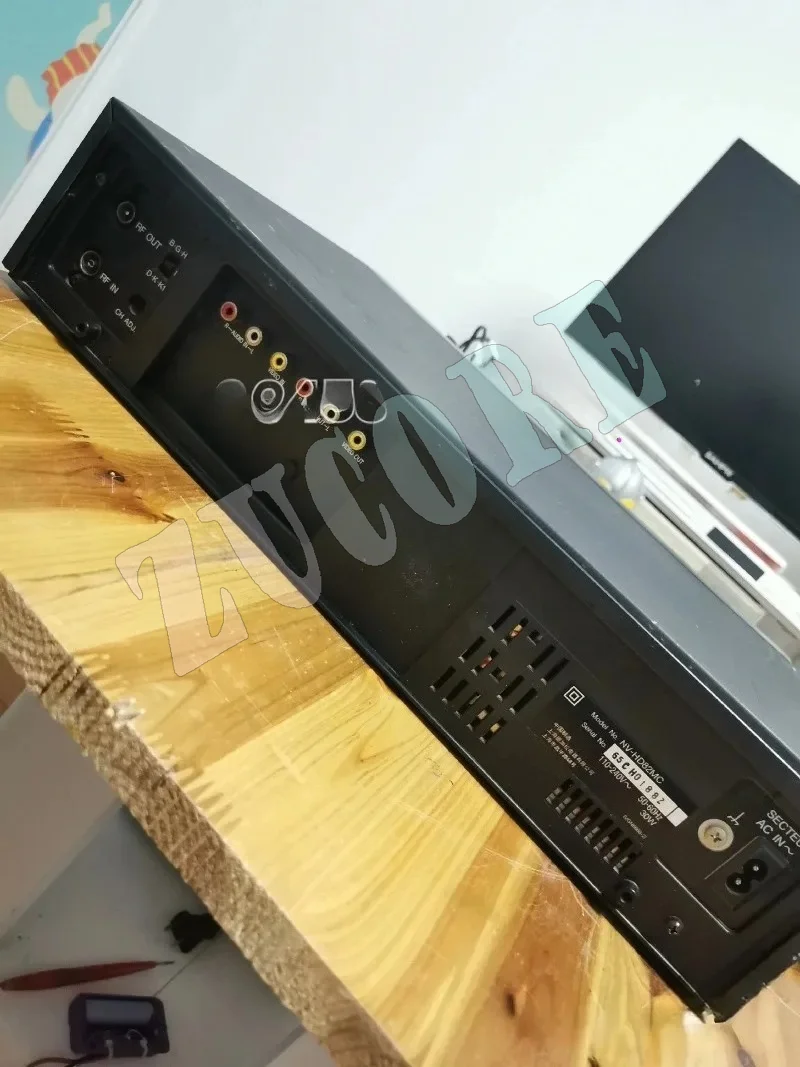 مسجل فيديو Hd82 أصلي Vhs ستيريو 90% مستعمل جديد