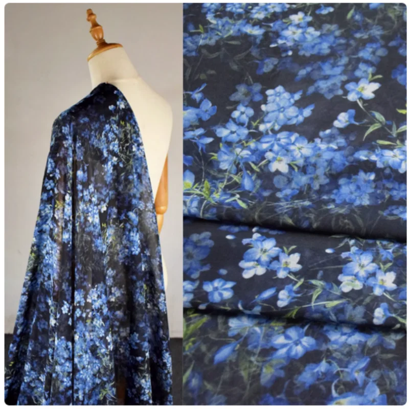 

Elegant Black Bottom Blue Flower Print Chiffon Fabric, Dress Shirt Cheongsam Han Cloth Sewing Tissue, Soft Transparen, T2228