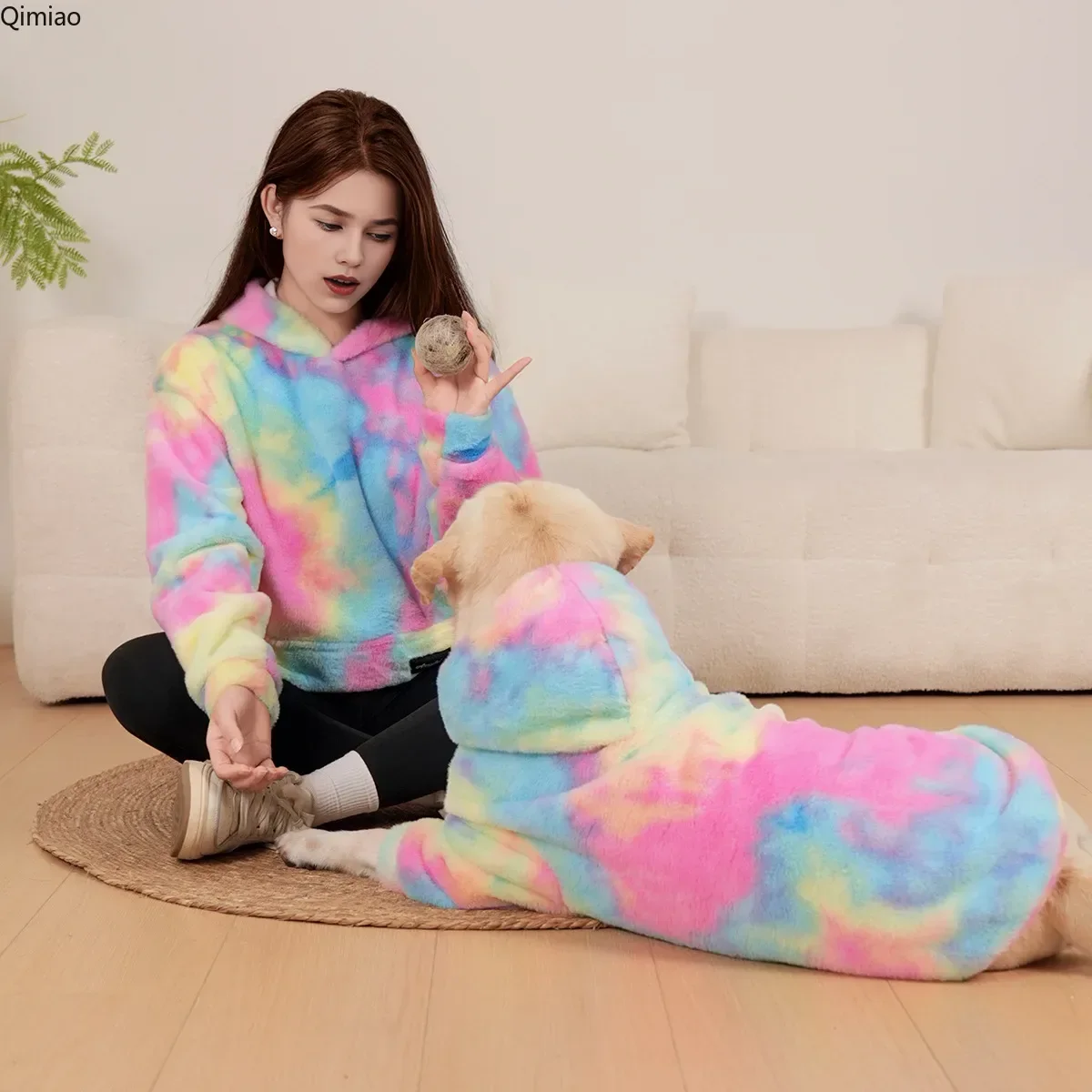 Explosive pet family tie dye rabbit hair rainbow hoodie loose version  designer dog clothes Master pet matching set view 6