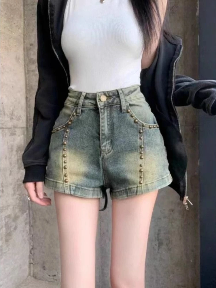Women's Petite Stretch Denim Shorts Vintage High Waist Stylish Rivet Design Slimming Summer New Arrival