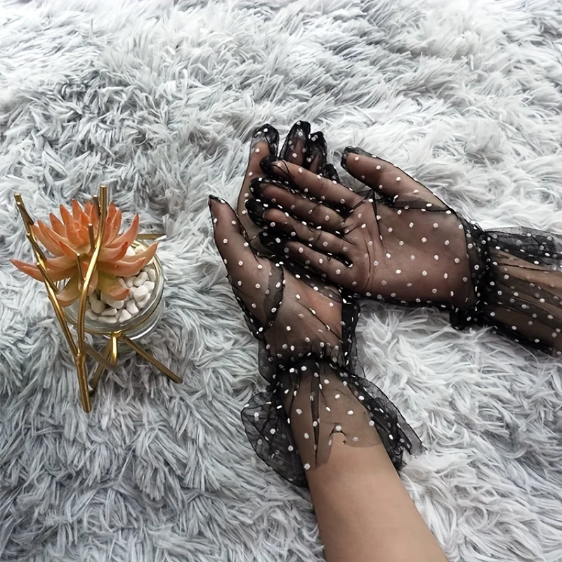 1 piece of sexy transparent polka dot printed black and white mesh thin gauze glove, suitable for spring and summer, short thin