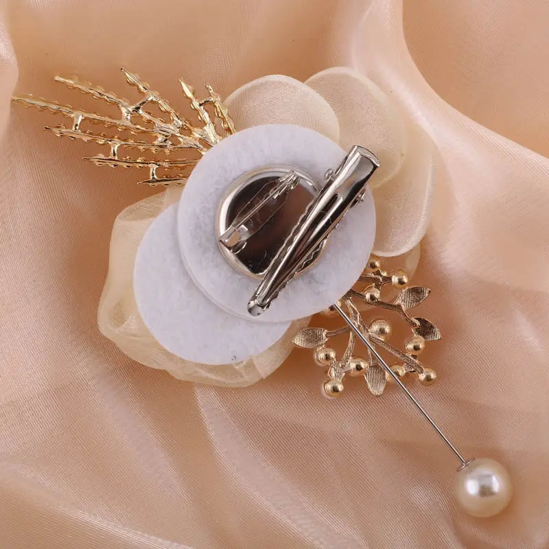Elegant Ivory Crystal Rose Boutonniere Bridal Wrist Flower Cocktail Prom Corsage Set Wedding Essential for Lapel or Wrist
