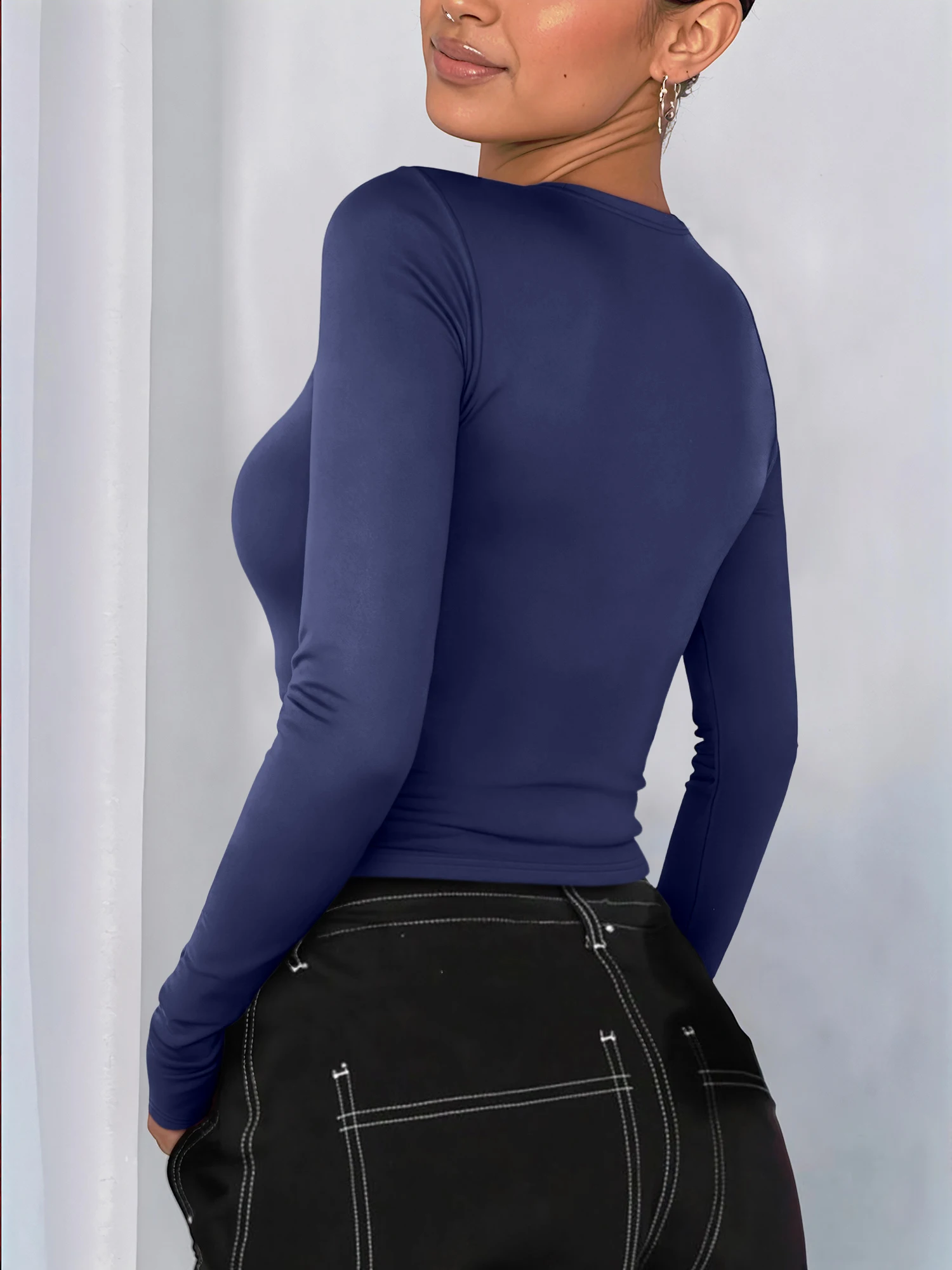 Round Neck Long Sleeve Crop Top, Stretchy Bodycon Tee for Urban Street Snap & Night Out Outfits image 4