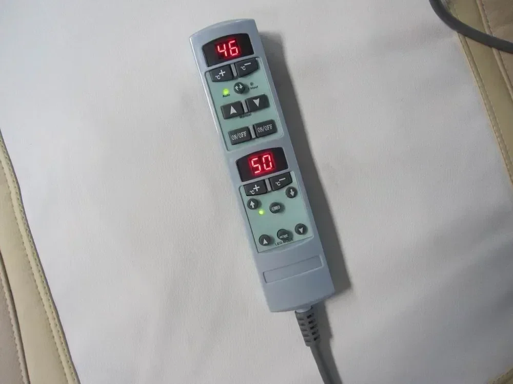 Cama de massagem térmica Winjad