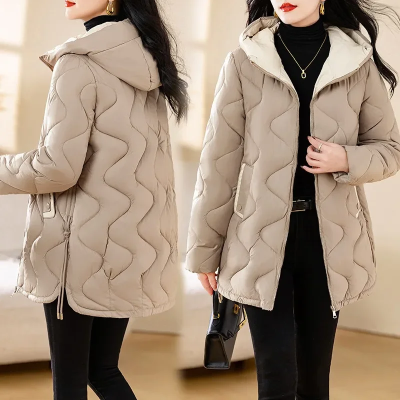 Medium Long Styles Lightweight Down and Cotton Jacket Women Wave Quilt Line Hooded Zippers Overcoat Thick Warm Women Clothing