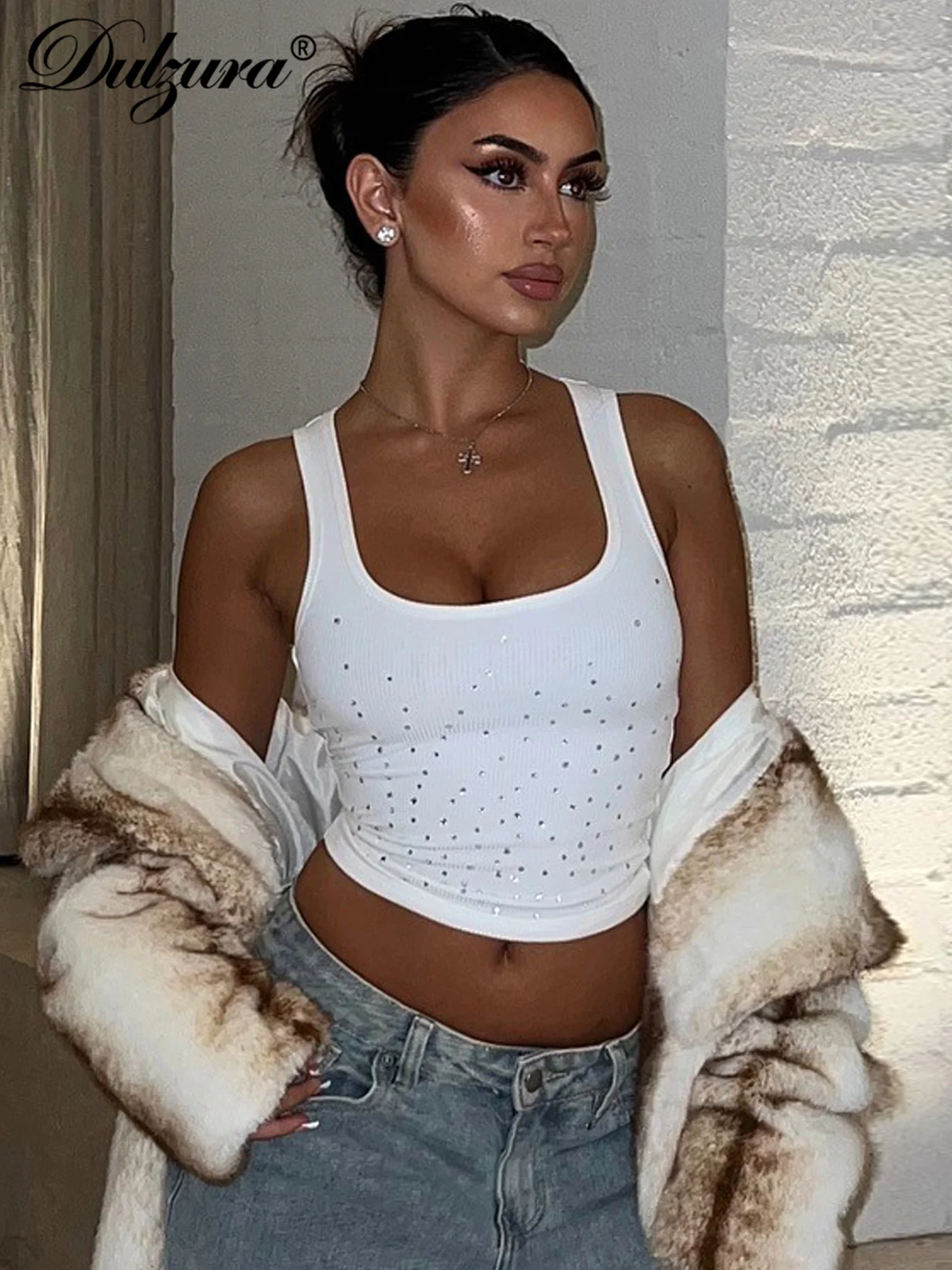 Dulzura Square Collar Sleeveless Bodycon Sparkly Crystal Rhinestone Tank Top Solid Sexy Casual Y2K Top Party Club Summer Outfit