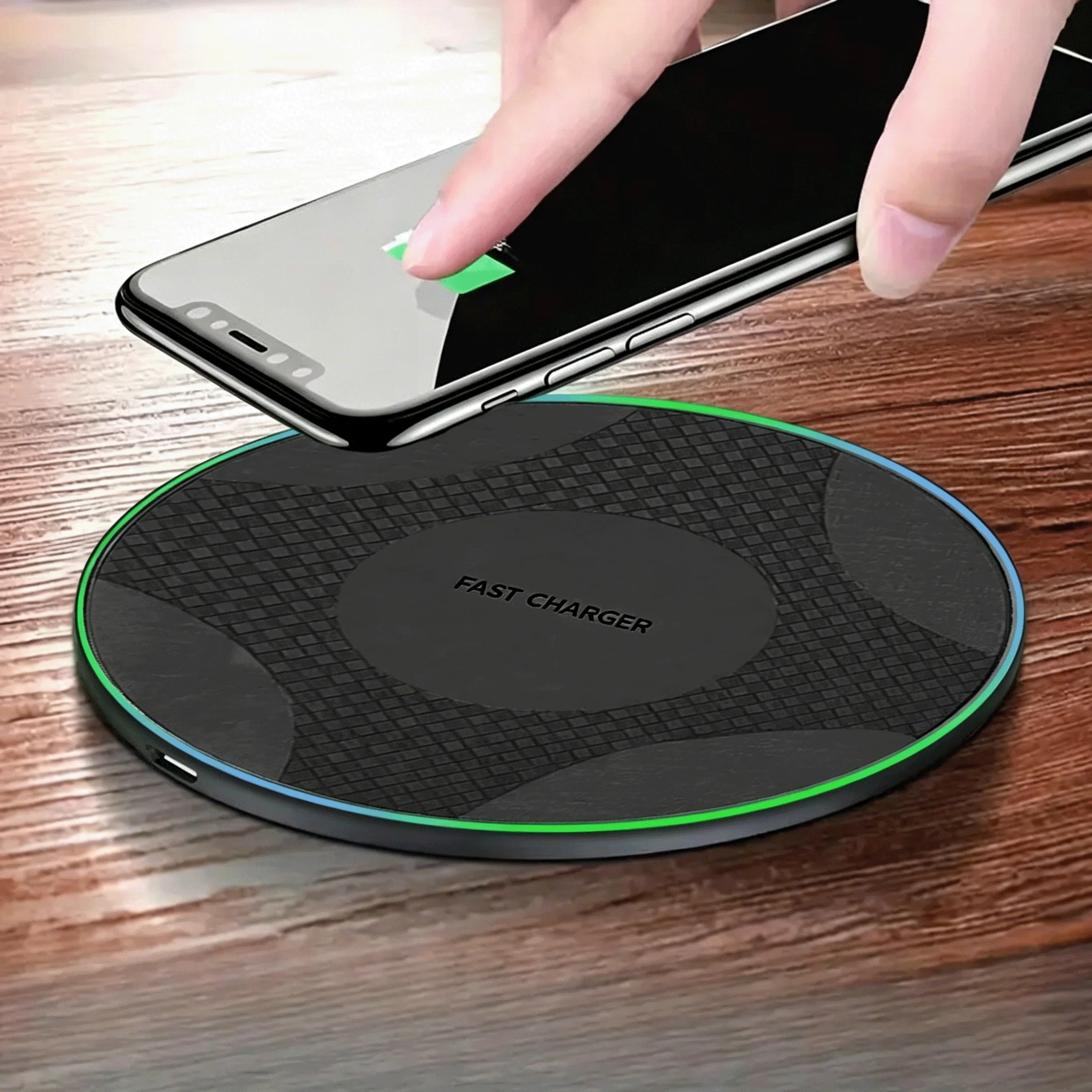 Universal 15W High‑Speed Fast Wireless Charging Pad, Universal Qi‑Certified Induction Charger Compatible with iPhone, Samsung