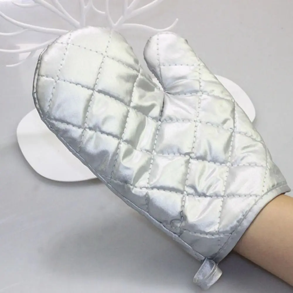 Silver Oven Mitts Scald Proof Cotton Baking Insulation Gloves Premium Thickened Microwave Gloves Safe Cooking