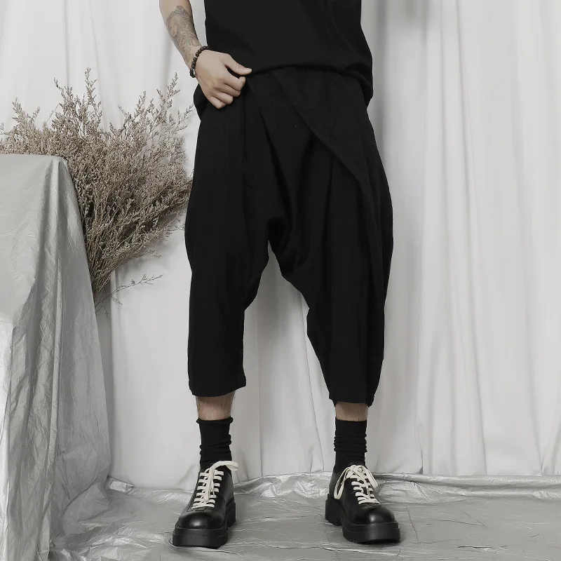 

Men's Leisure Low-Grade Pants 2022 Summer New Trend Personalized Asymmetric Loose Low Crotch Casual Capris