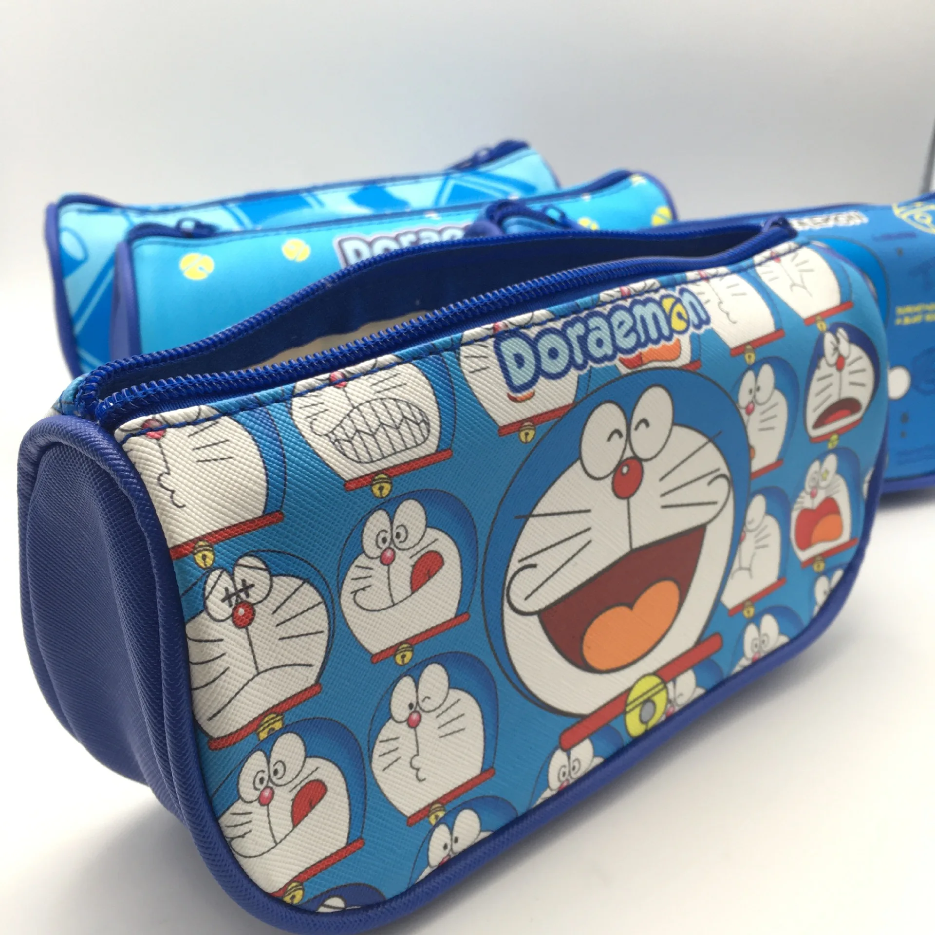 Children boy girl stationery storage bag cartoon Doraemon zipper large capacity pencil bag pencil case gift for school season