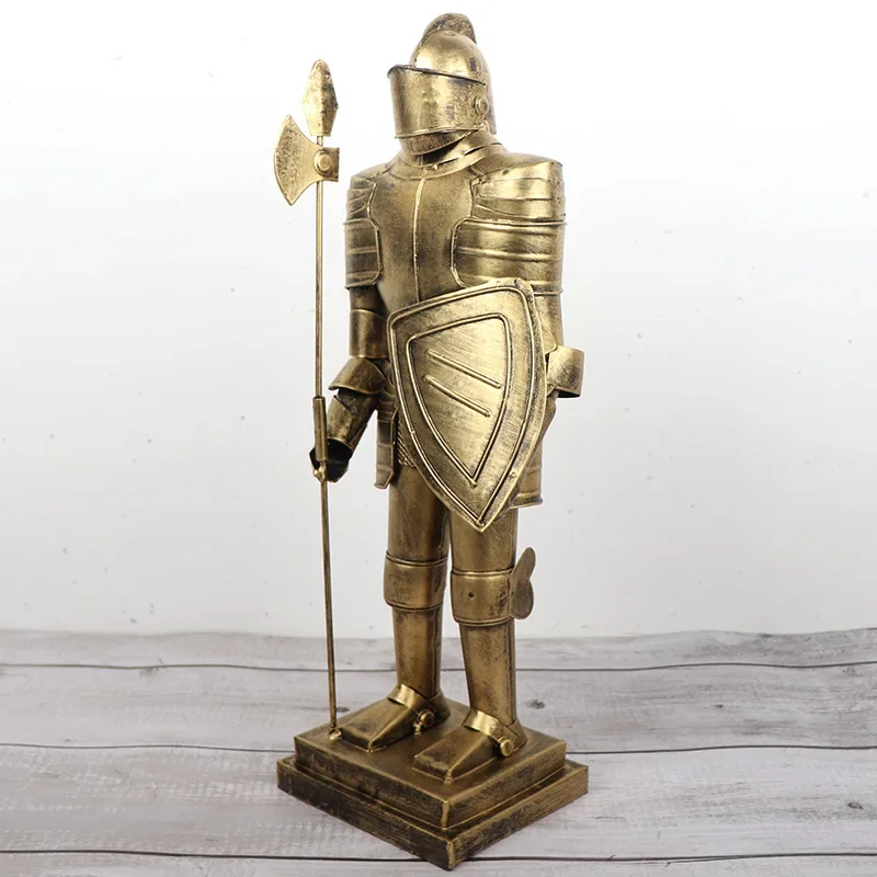 Creative retro medieval Roman soldier models sculptures handicrafts new homes living rooms entrance halls desktop decorations