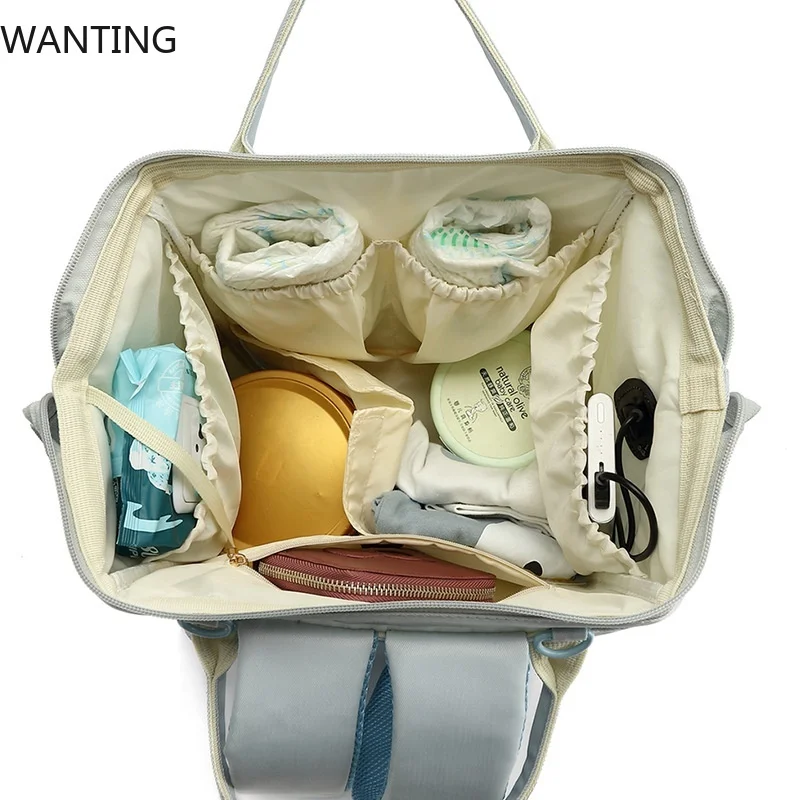 ベビーおむつバッグ マミーバッグ リュックサック 防水収納 ハンドバッグ アウトドア 旅行 ママ マタニティバッグ 赤ちゃん用品 2層 グレー