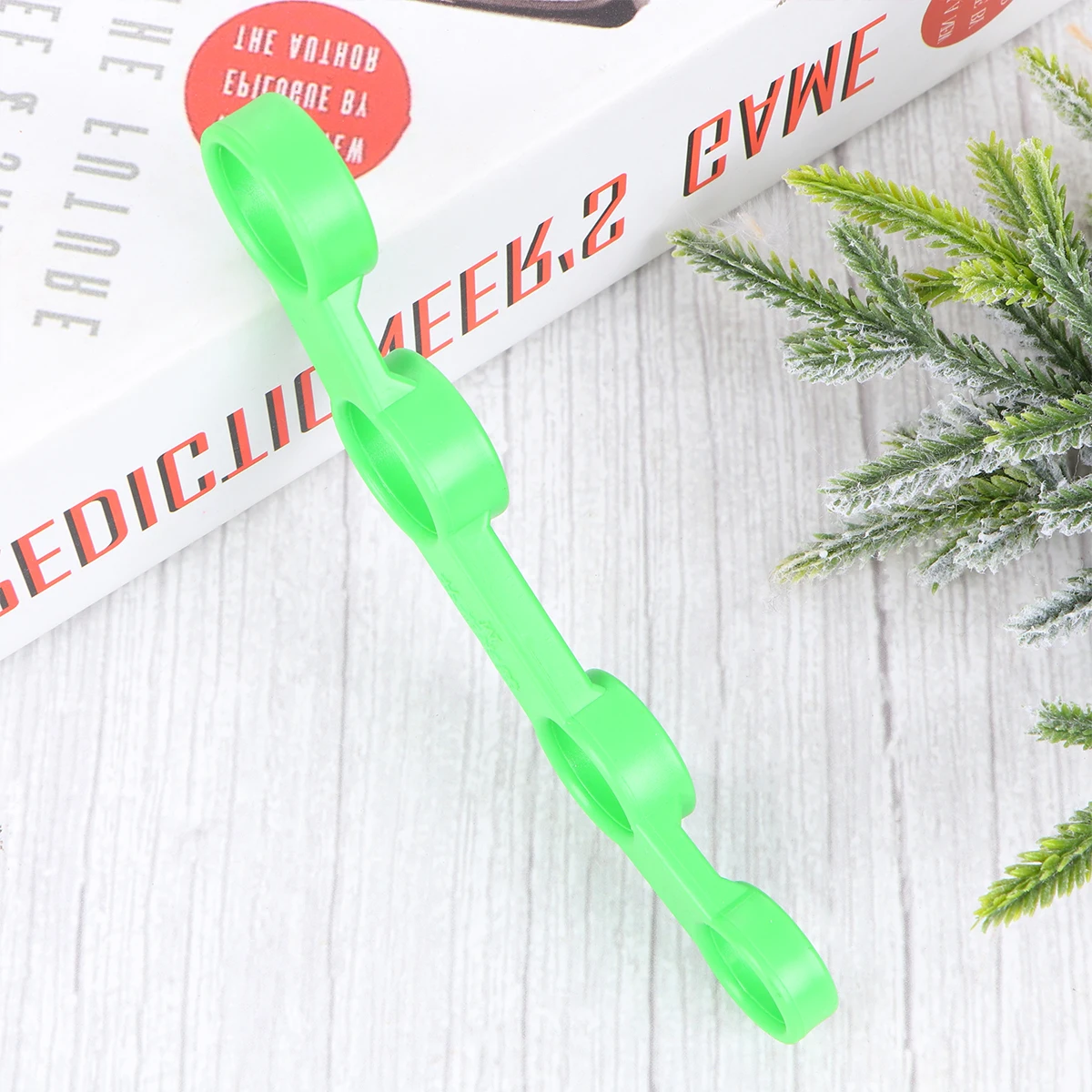 

Saxophone Green Guitar Finger Practice Tool Expansion for Strengthening Devices