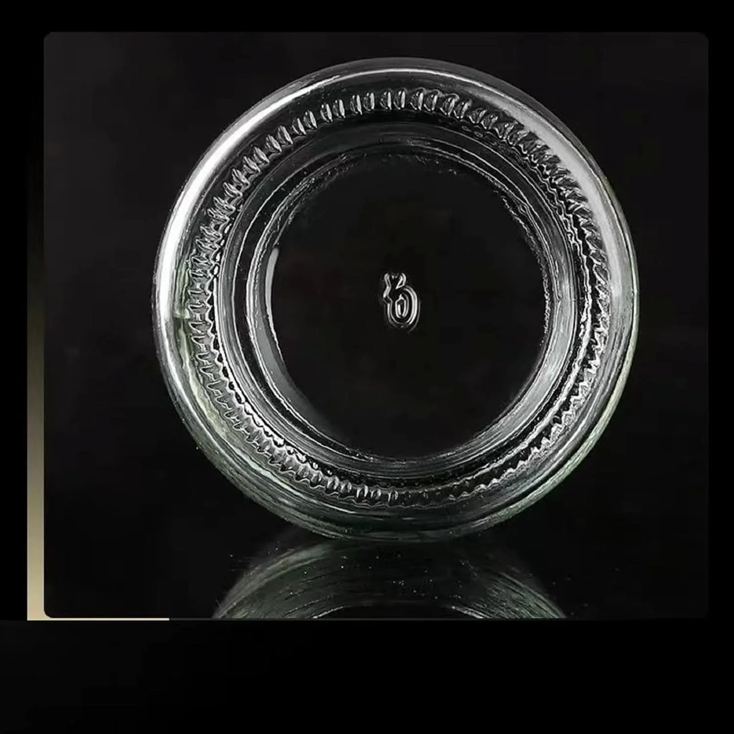 인체공학적 디자인의 스파이스 그라인더 2.5인치 - 블랙.