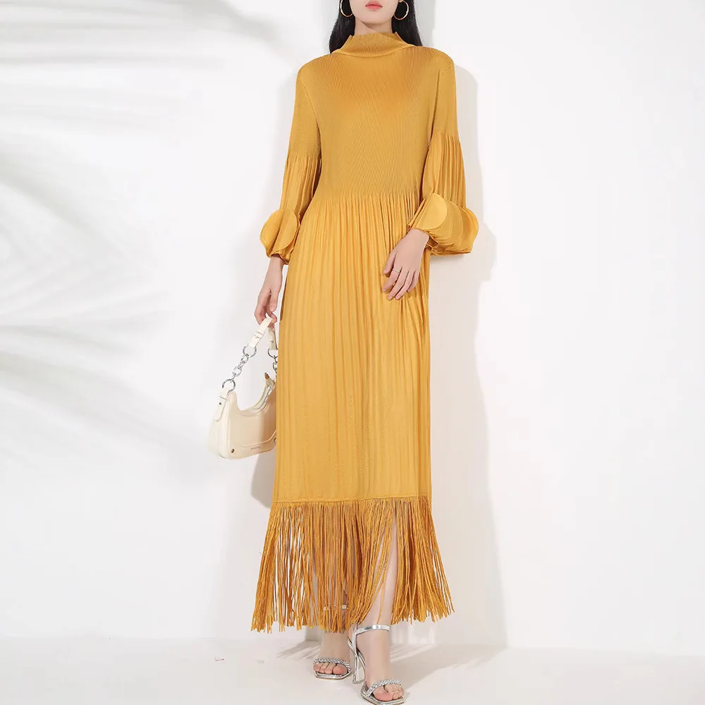 

Miyake Pleated Elegant Dress Women's 2024 New Design Solid Color Half-high Collar and Leaf Sleeves Fashionable Tassel Long Skirt