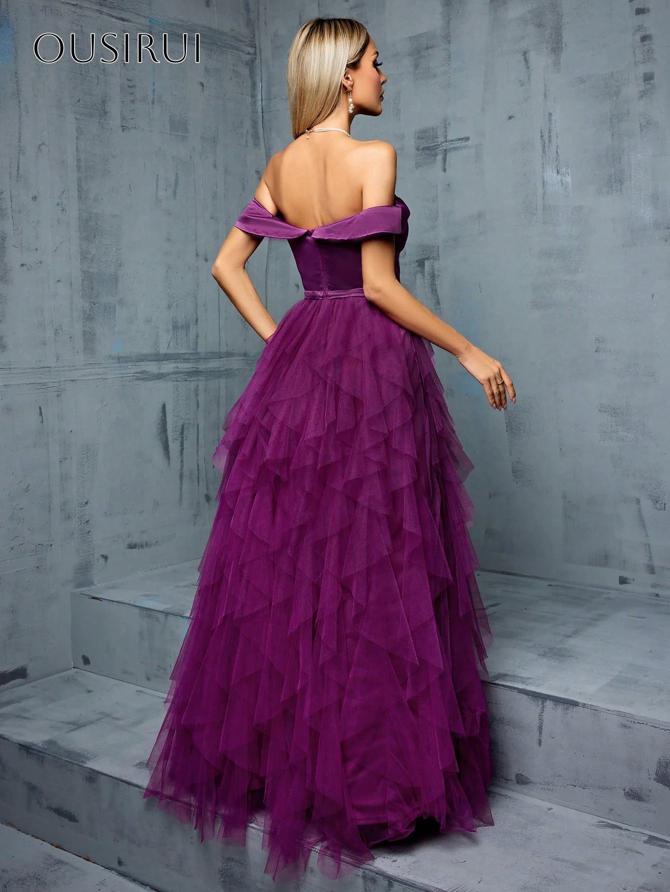 Off-shoulder A-lijn galajurk met ruches Vloerlengte Mouwloze avondjurk Op maat gemaakt فسات www dzi