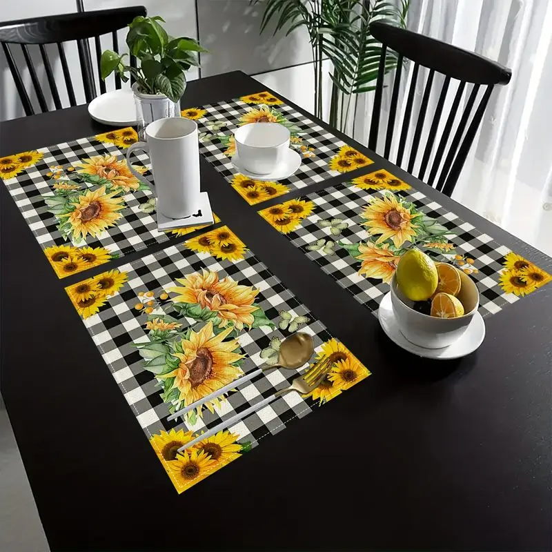 VIKAMA Halloween Placemats Pumpkin Ghost Bat Spider Spooky Print Table Mats For Dining Room Kitchen Party Holiday Decor