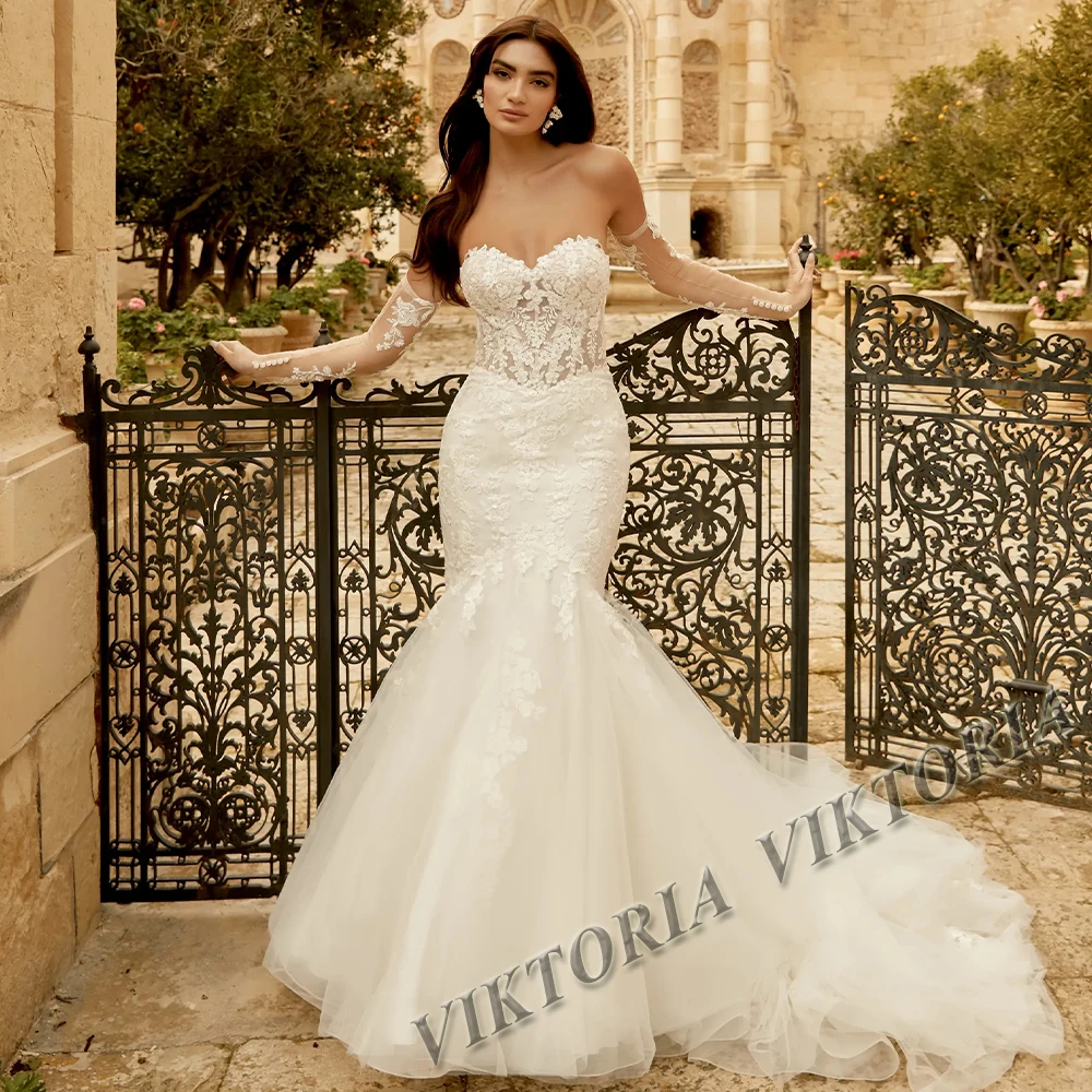 fitted lace wedding dress Amazon.com: QXMYOO Women Boat Neck Mermaid Wedding Dresses for Bride  Strapless Floral Bridal Gowns Ivory : Clothing, Shoes & Jewelry main image 0