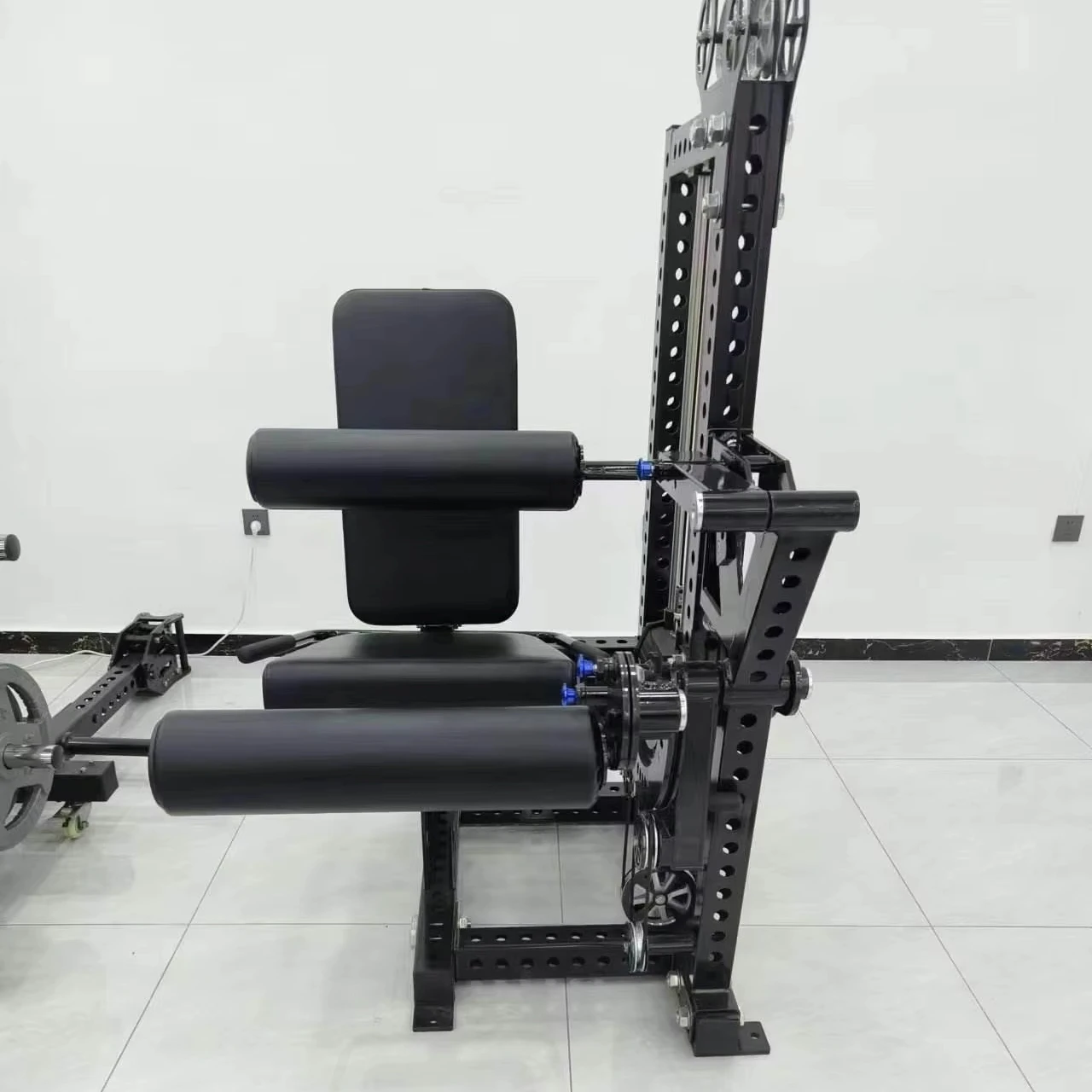 

China Factory Commercial Gym Fitness Sports Pin Loaded Adjustable Seated Multi Function Leg Extension Leg Curl Trainer