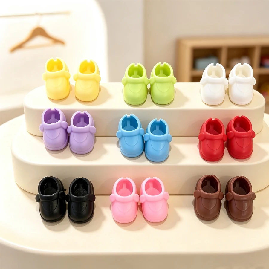4 pairs of random mini doll shoes, cute small shoes, blind box decorative toys, for doll