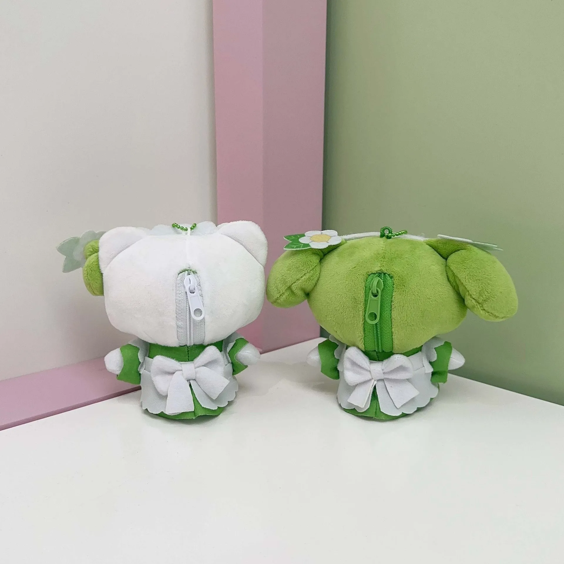 12 cm Sanrio Plushier chat mignon frais Matcha femme de chambre série KT mélodie peluche poupées portefeuille poupée sac pendentif