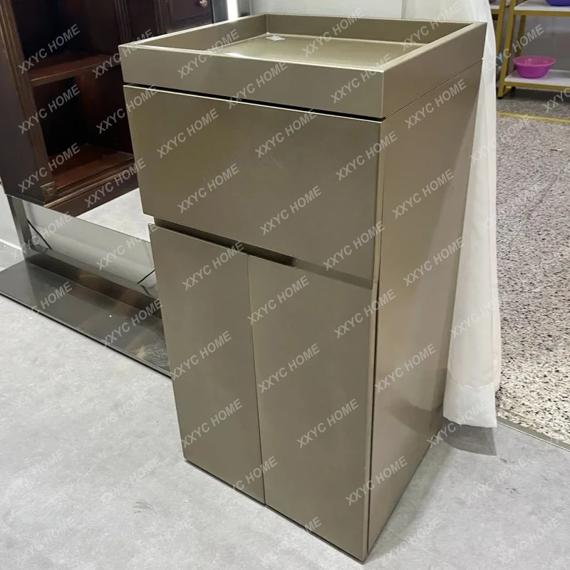 خزانة أدوات صالون الحلاقة لصالونات تصفيف الشعر من الفولاذ المقاوم للصدأ لقص الشعر وخزانة صالون الشعر