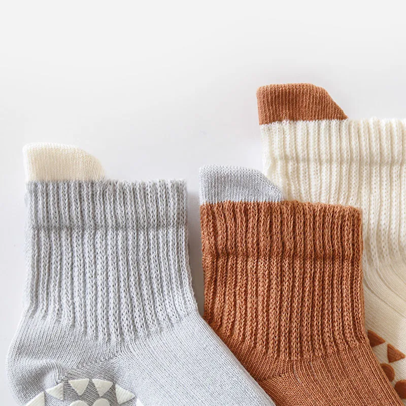 3 Paar Kinder-Baumwollsocken für Jungen und Mädchen, niedliche, bequeme, atmungsaktive, rutschfeste Babyvloersocken – Detail 6
