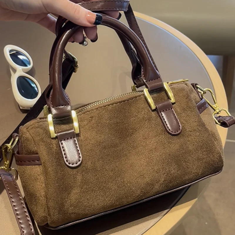 

Retro Fashion Simple Shoulder Bag Korean New Frosted Handbag Designer Luxury Pillow Bag Women's Casual Versatile Crossbody Bag