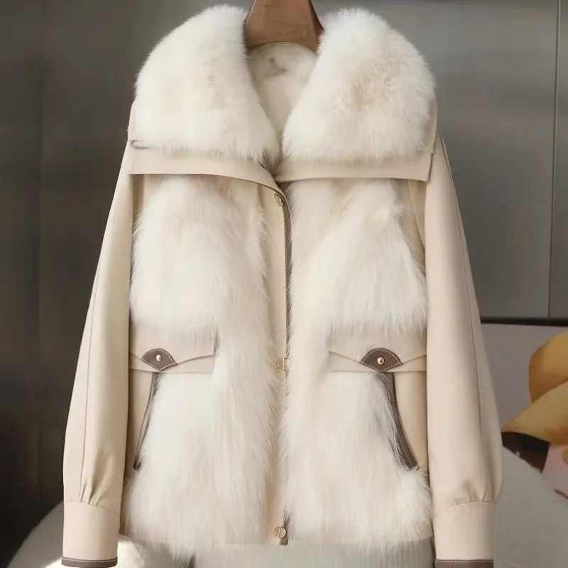 أنيقة كبيرة الفراء طوق مربوط معطف المرأة 2025 مزاجه المألوف شتاء جديد القطن الفراء فتاة سترة #5