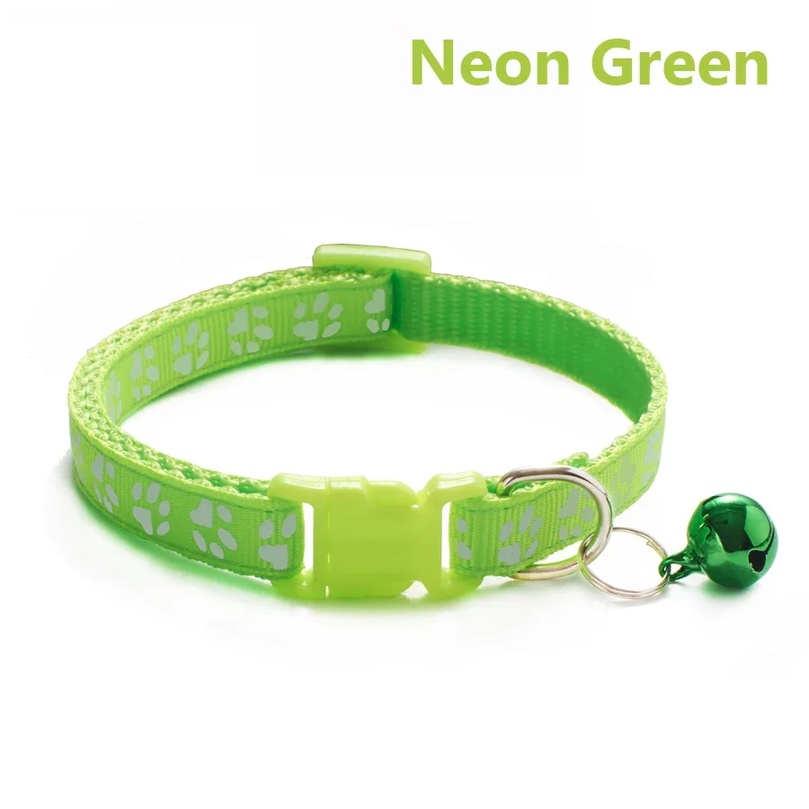 Verstellbares Fußabdruck-Halsband für Welpen, kleine Hunde, Kätzchen, Katzen mit Glocke, niedliches, weiches Halsband für den täglichen Gebrauch, 1/5 Stück – Detail 18