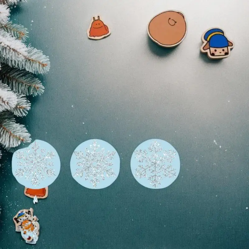 500 Lembar/Rol Stiker Kepingan Salju Transparan Stiker Label Natal untuk Hadiah Anak-anak Dekorasi Amplop Paket Kue Alat Tulis