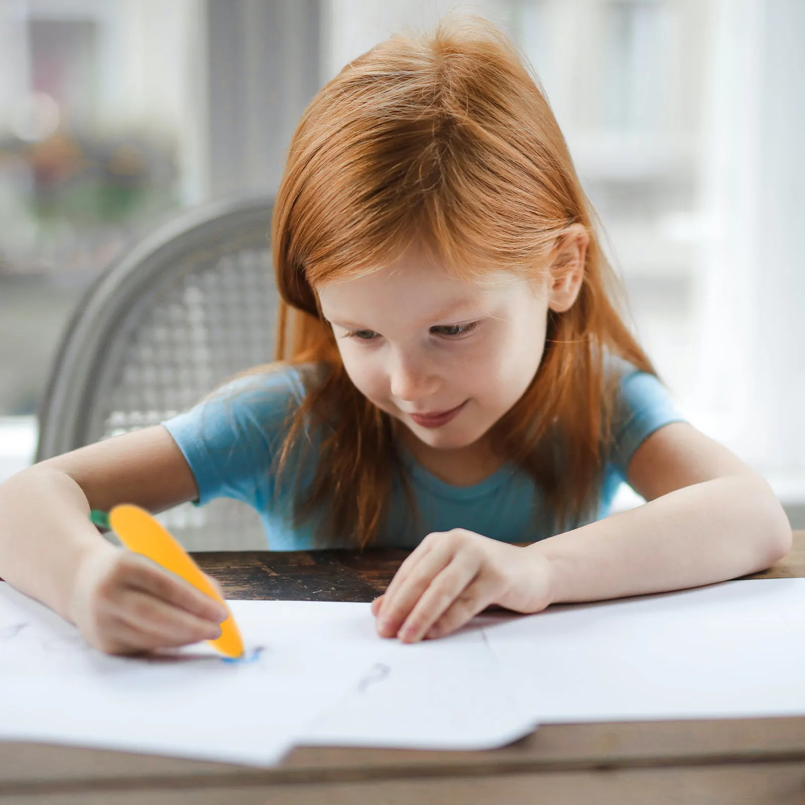 

12Pcs Banana Shaped Ballpoint Pens Tools for Office School Home Use Smooth Ink Retractable Click Pens Bulk