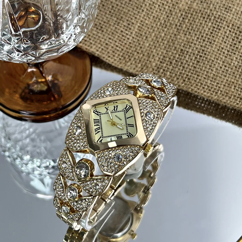 Light Luxury Brand Women Watch Diamond Inlaid Bracelet Watches Waterproof Ladies Fashion Quartz Clock Wristwatches Gift