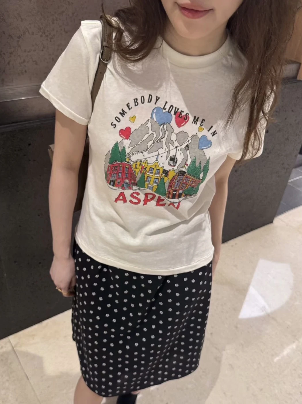 Heidd Organic Cotton T-Shirt round Neck Short Sleeve Printed Love Heart Street View Building Casual Style Women's Top