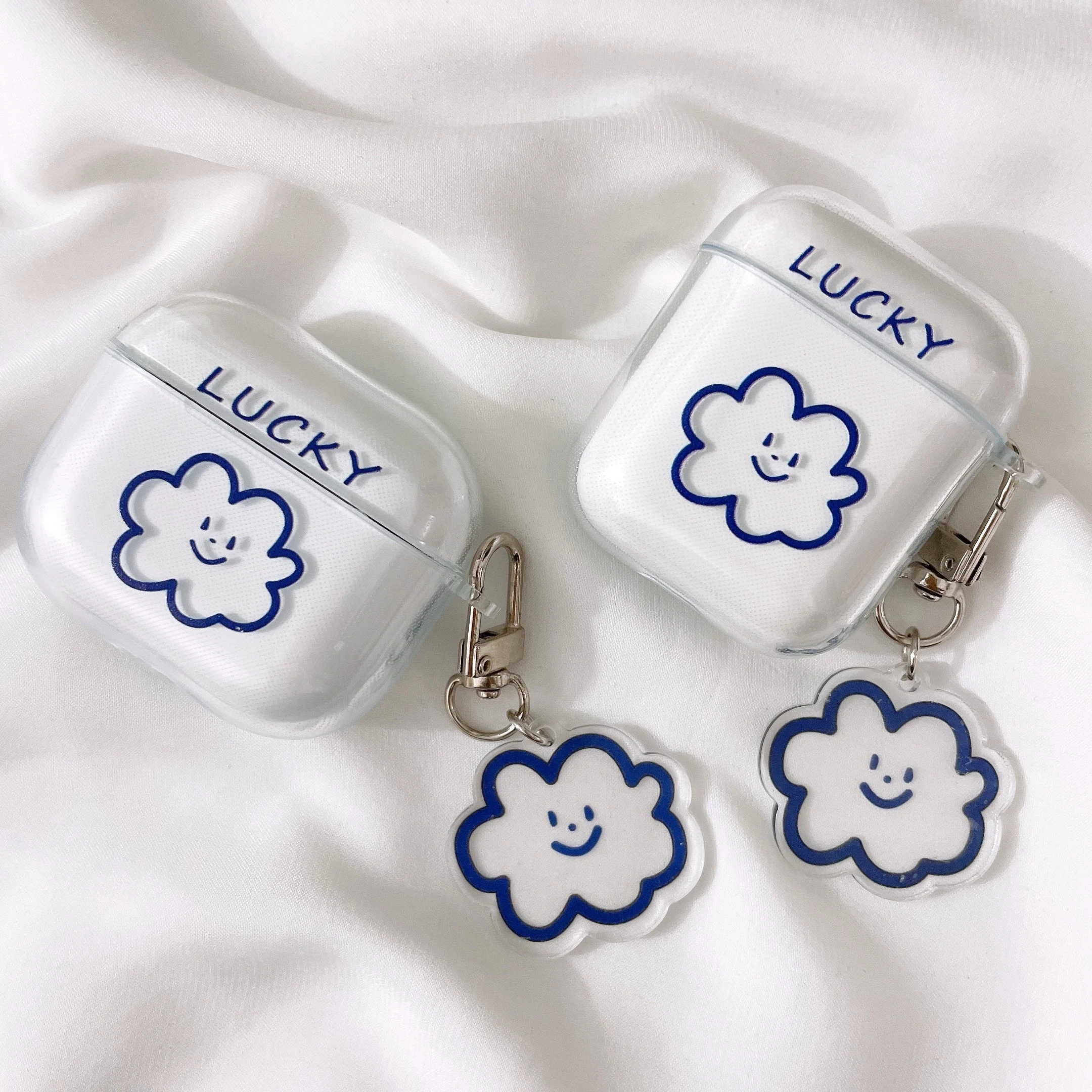 

lucky Simple transparent cloud is suitable for airpods1, 2, 3, 4 and airpods pro2 earphone cases