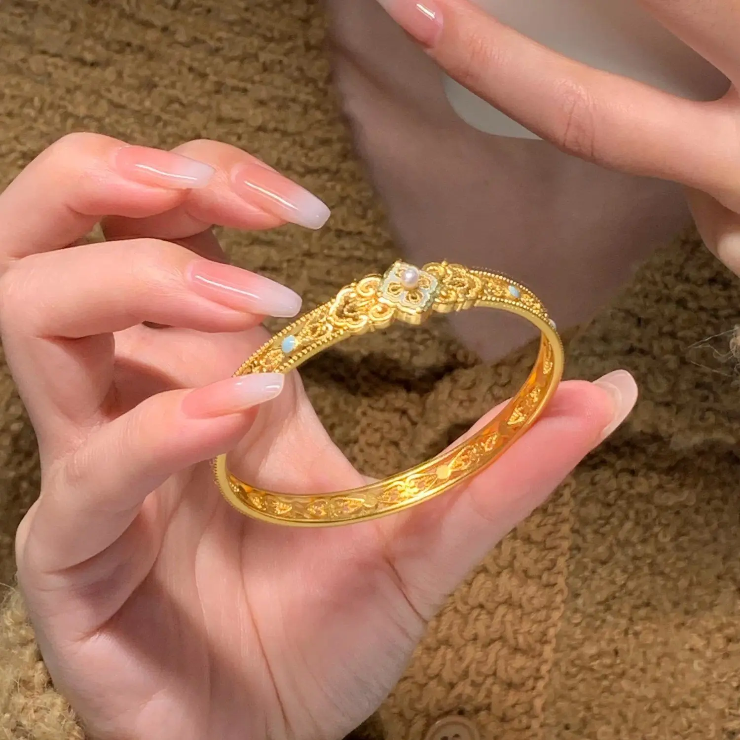 Ethnic Golden Color Bracelets for Women Retro Hollow Design Gold Plated Inlay Enamel Pearl Luxury Wedding Jewelry Creative Gifts
