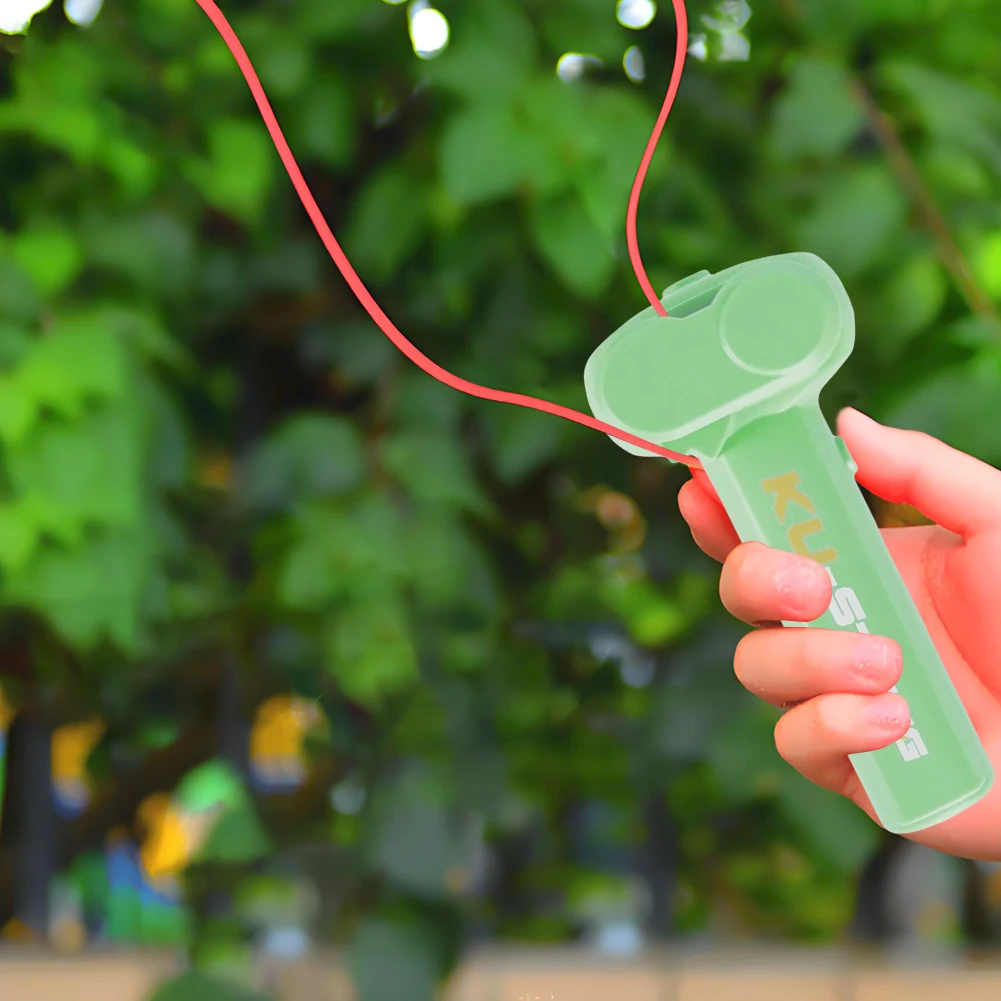 Lanzador de cuerda eléctrico USB 2025, juguete de cuerda brillante, juguete de cuerda divertido que brilla en la oscuridad, juguete de cuerda para niños, adolescentes y adultos