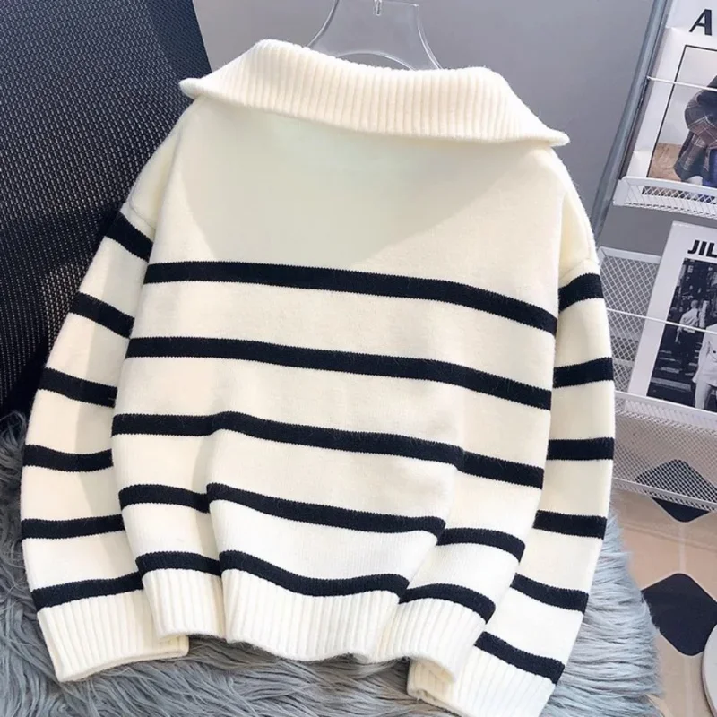 Women Striped Sweater Short Section Thickened Inner Zipper Bottoming Shirt Hedging Head Outerwear Tops Autumn and Winter